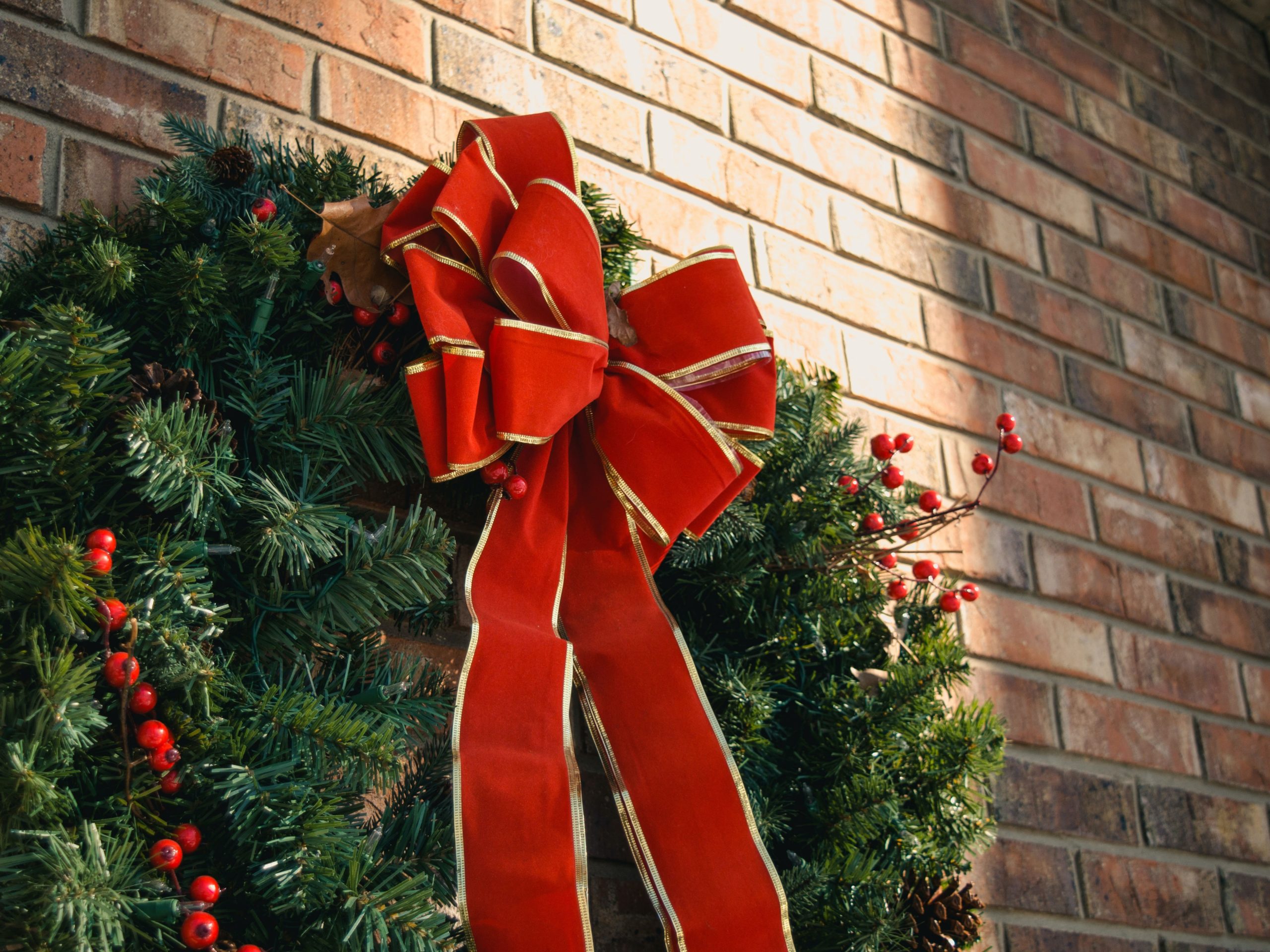 Energy Efficient Non-Electronic Wreath Christmas Decoration